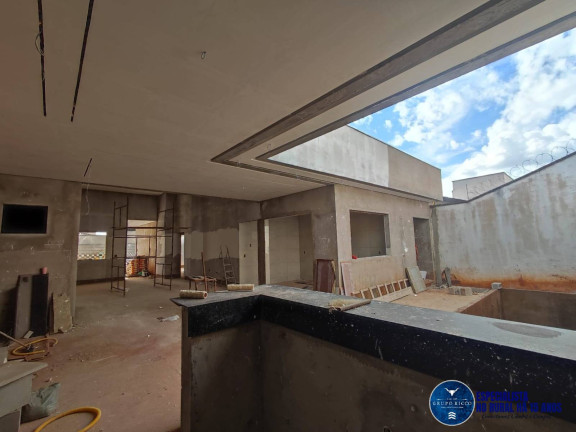 Casa com 3 Quartos à Venda, 300 m² em Setor Três Marias - Goiânia