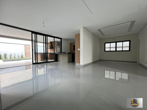 Imagem Casa com 4 Quartos à Venda, 305 m² em Swiss Park - Campinas Imagem Casa com 4 Quartos à Venda, 305 m² em Swiss Park - Campinas
