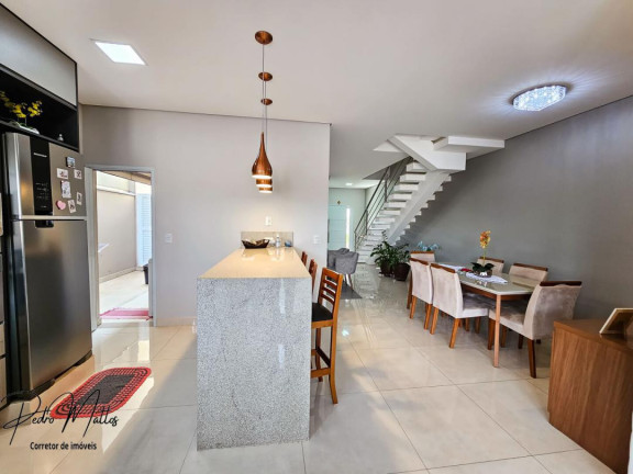 Imagem Casa com 3 Quartos à Venda, 200 m² em Ondas - Cond. Reserva Das Paineiras - Piracicaba Imagem Casa com 3 Quartos à Venda, 200 m² em Ondas - Cond. Reserva Das Paineiras - Piracicaba