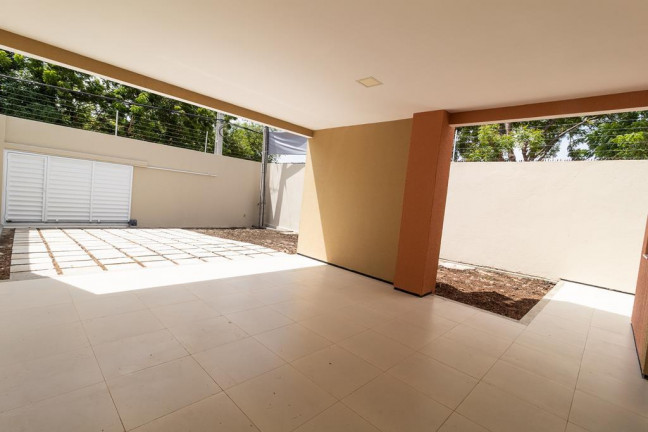 Imagem Casa com 3 Quartos à Venda, 245 m² em Edson Queiroz - Fortaleza
