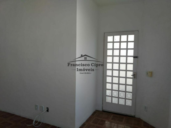 Imagem Casa com 2 Quartos à Venda, 67 m² em Beira Rio - Guaratinguetá Imagem Casa com 2 Quartos à Venda, 67 m² em Beira Rio - Guaratinguetá