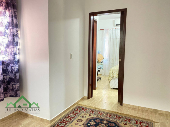 Imagem Casa com 4 Quartos à Venda, 130 m² em Centro - Balneário Barra Do Sul Imagem Casa com 4 Quartos à Venda, 130 m² em Centro - Balneário Barra Do Sul