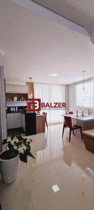 Imagem Casa com 3 Quartos à Venda, 200 m² em Corrego Grande - Florianópolis