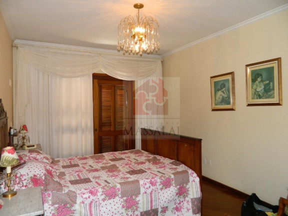 Imagem Casa com 4 Quartos à Venda, 400 m² em São João - Porto Alegre Imagem Casa com 4 Quartos à Venda, 400 m² em São João - Porto Alegre