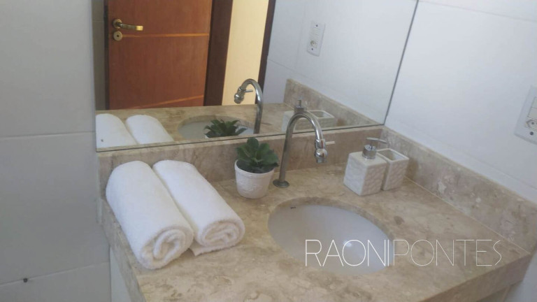 Imagem Casa com 5 Quartos à Venda, 290 m² em Barra Do Jacuipe - Camaçari Imagem Casa com 5 Quartos à Venda, 290 m² em Barra Do Jacuipe - Camaçari