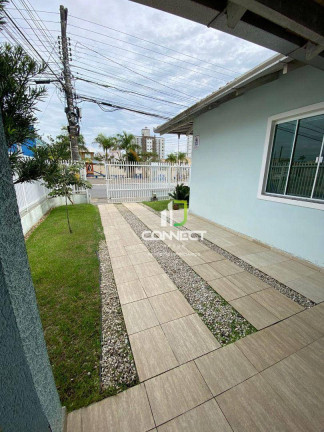 Imagem Casa com 3 Quartos à Venda, 184 m² em Barra Do Rio - Itajaí Imagem Casa com 3 Quartos à Venda, 184 m² em Barra Do Rio - Itajaí