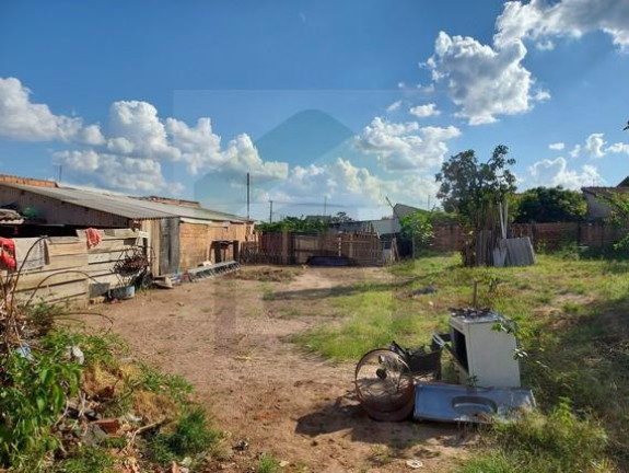 Imagem Terreno à Venda, 300 m² em Jardim América (rubião Junior) - Botucatu Imagem Terreno à Venda, 300 m² em Jardim América (rubião Junior) - Botucatu