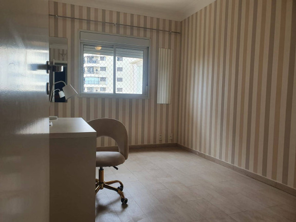 Imagem Apartamento com 4 Quartos à Venda, 212 m² em Alphaville - Barueri