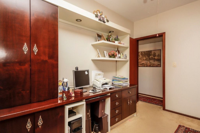 Imagem Imóvel com 3 Quartos à Venda, 109 m² em Auxiliadora - Porto Alegre Imagem Imóvel com 3 Quartos à Venda, 109 m² em Auxiliadora - Porto Alegre