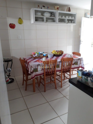 Imagem Casa com 4 Quartos à Venda, 220 m² em Stella Maris - Salvador Imagem Casa com 4 Quartos à Venda, 220 m² em Stella Maris - Salvador