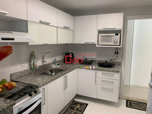 Imagem Apartamento com 3 Quartos à Venda, 104 m² em Braga - Cabo Frio Imagem Apartamento com 3 Quartos à Venda, 104 m² em Braga - Cabo Frio