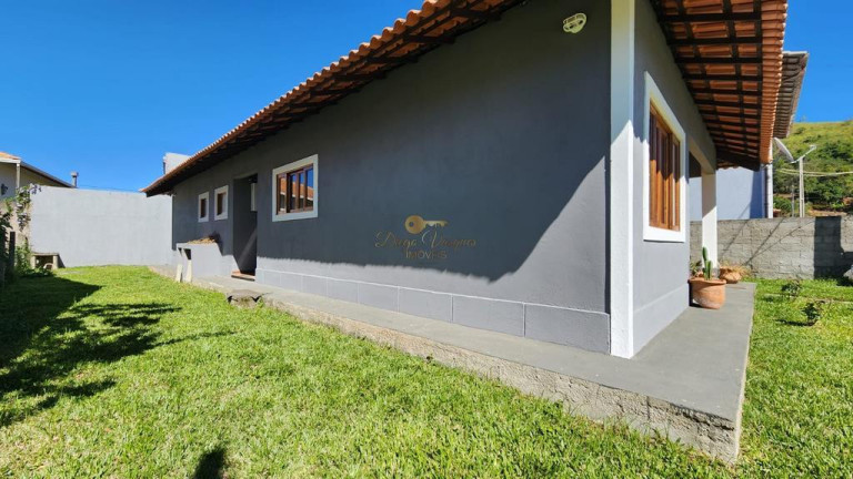 Imagem Casa com 3 Quartos à Venda, 300 m² em Vargem Grande - Teresópolis Imagem Casa com 3 Quartos à Venda, 300 m² em Vargem Grande - Teresópolis
