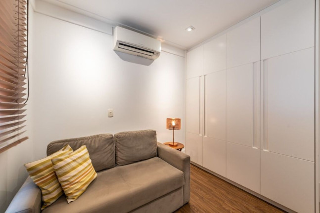Imagem Imóvel com 3 Quartos à Venda, 162 m² em Itaim Bibi - São Paulo