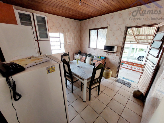 Imagem Imóvel com 2 Quartos à Venda, 400 m² em Cavalhada - Porto Alegre Imagem Imóvel com 2 Quartos à Venda, 400 m² em Cavalhada - Porto Alegre