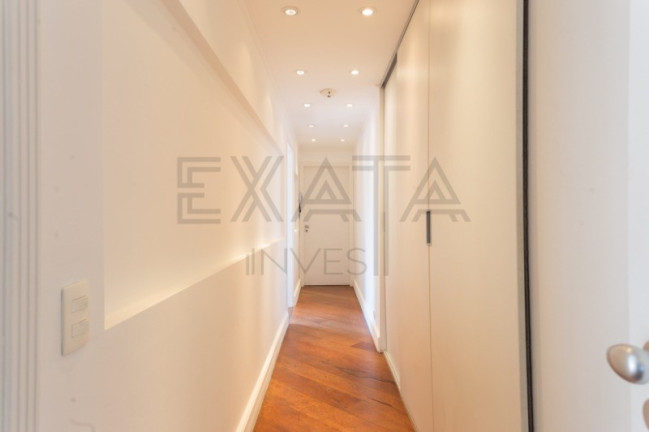 Imagem Imóvel com 3 Quartos à Venda, 206 m² em Vila Nova Conceição - São Paulo Imagem Imóvel com 3 Quartos à Venda, 206 m² em Vila Nova Conceição - São Paulo