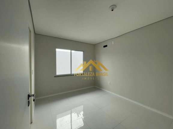 Imagem Imóvel com 3 Quartos à Venda, 128 m² em Urucunema - Eusébio Imagem Imóvel com 3 Quartos à Venda, 128 m² em Urucunema - Eusébio