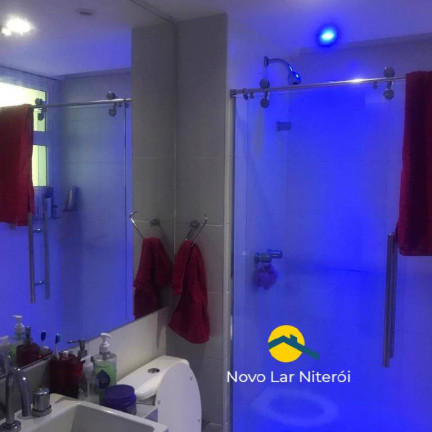 Imagem Apartamento com 4 Quartos à Venda, 197 m² em Icaraí - Niterói