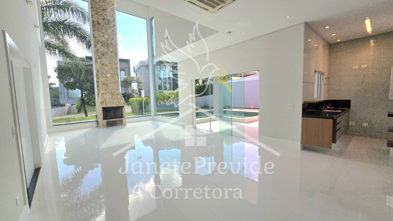 Imagem Casa de Condomínio com 4 Quartos para Alugar, 420 m² em Cidade Tamboré - Santana De Parnaíba Imagem Casa de Condomínio com 4 Quartos para Alugar, 420 m² em Cidade Tamboré - Santana De Parnaíba