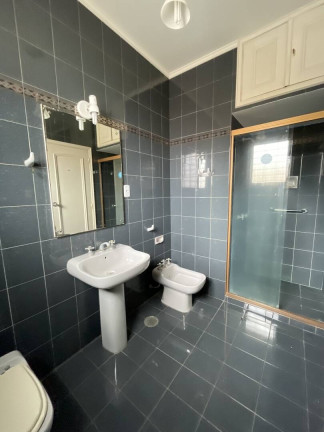 Imagem Casa com 5 Quartos à Venda, 232 m² em Menino Deus - Porto Alegre Imagem Casa com 5 Quartos à Venda, 232 m² em Menino Deus - Porto Alegre