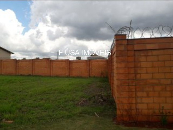 Terreno à Venda, 330 m² em San Marco I- Ilha Cenerê - Bonfim Paulista