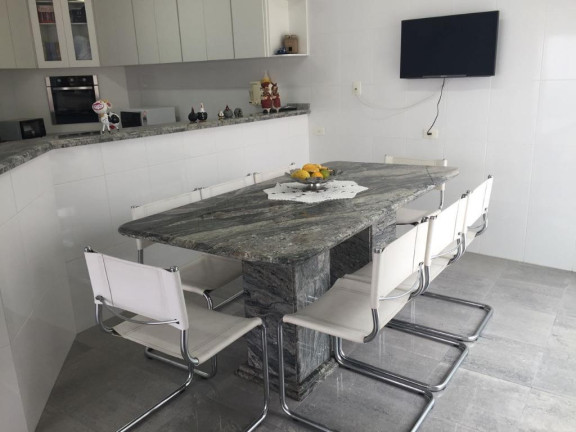 Imagem Casa com 4 Quartos à Venda, 260 m² em Vila Rosália - Guarulhos