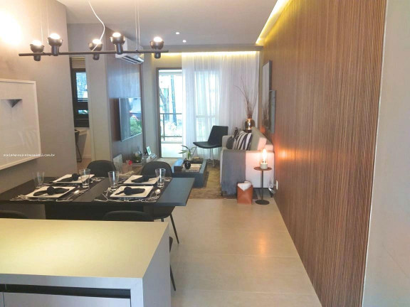 Imagem Apartamento com 2 Quartos à Venda,  em Tijuca - Rio De Janeiro
