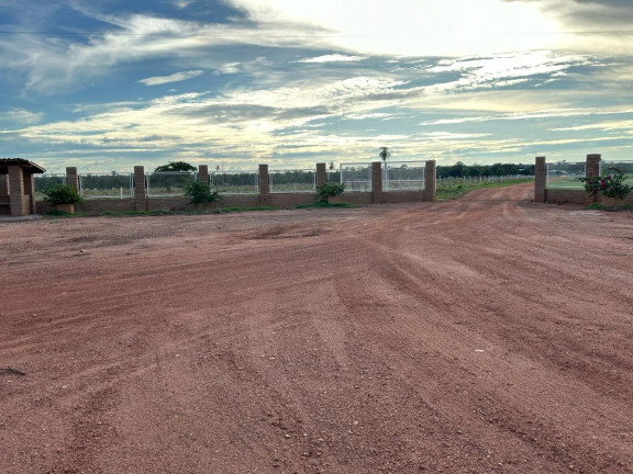 Imagem Fazenda à Venda, 9.700 m² em Rural - Pontes E Lacerda