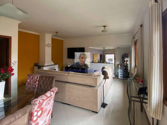 Imagem Casa com 3 Quartos à Venda, 361 m² em Granja Viana Ii - Cotia Imagem Casa com 3 Quartos à Venda, 361 m² em Granja Viana Ii - Cotia