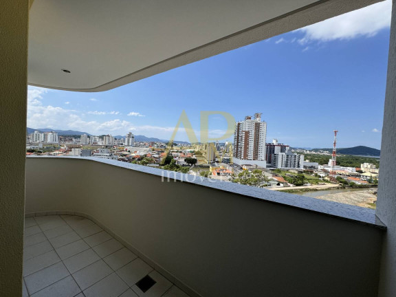 Imagem Apartamento com 2 Quartos à Venda, 73 m² em Centro - Palhoça