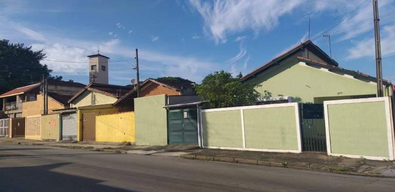 Imagem Casa com 2 Quartos à Venda, 277 m² em Vila Das Jabuticabeiras - Taubaté Imagem Casa com 2 Quartos à Venda, 277 m² em Vila Das Jabuticabeiras - Taubaté