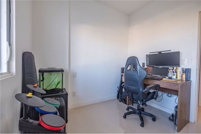 Imagem Imóvel com 2 Quartos à Venda,  em Jardim Atlântico - Florianópolis