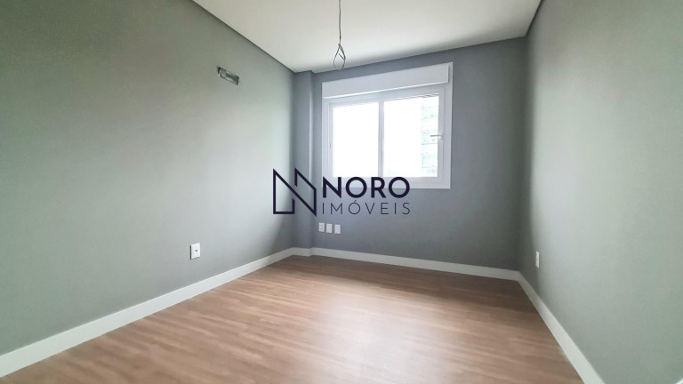 Imagem Apartamento com 3 Quartos à Venda, 125 m² em Nossa Senhora De Lourdes - Santa Maria Imagem Apartamento com 3 Quartos à Venda, 125 m² em Nossa Senhora De Lourdes - Santa Maria