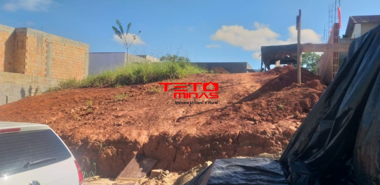 Imagem Terreno à Venda, 372 m² em Vale Dos Pinheiros - São Lourenço Imagem Terreno à Venda, 372 m² em Vale Dos Pinheiros - São Lourenço