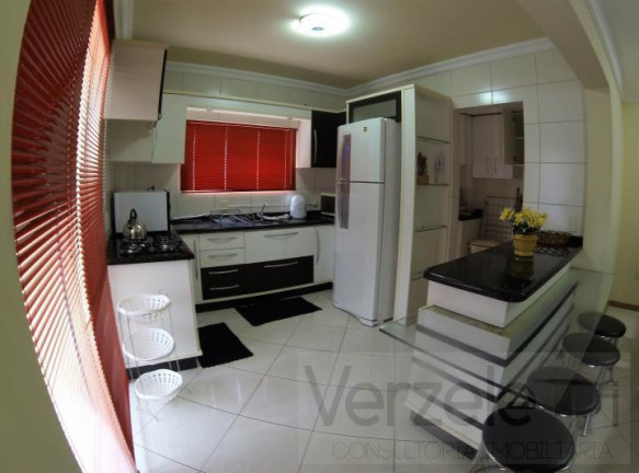 Imagem Apartamento com 3 Quartos para Temporada, 180 m² em Meia Praia - Itapema