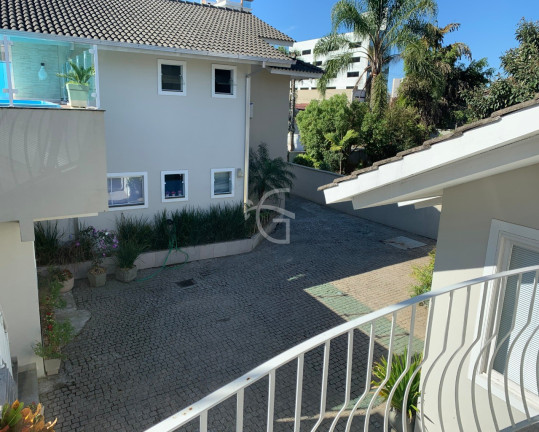 Imagem Casa com 3 Quartos à Venda, 420 m² em Anita Garibaldi - Joinville