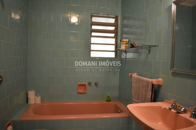 Imagem Imóvel com 2 Quartos à Venda, 94 m² em Região De Capivari - Campos Do Jordão Imagem Imóvel com 2 Quartos à Venda, 94 m² em Região De Capivari - Campos Do Jordão