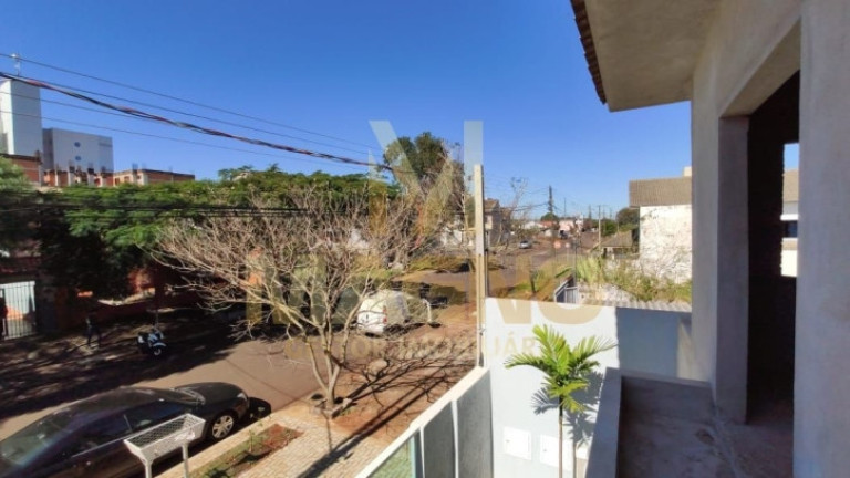 Imagem Sobrado com 4 Quartos à Venda, 125 m² em Coqueiral - Cascavel