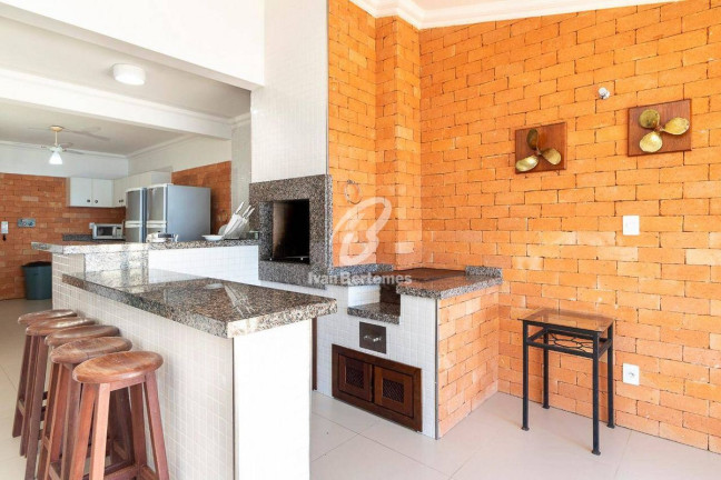 Imagem Casa com 4 Quartos para Temporada, em Canto Grande - Bombinhas Imagem Casa com 4 Quartos para Temporada, em Canto Grande - Bombinhas