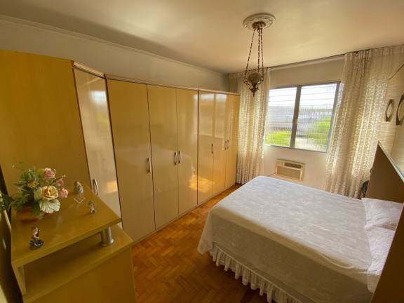 Imagem Sobrado com 3 Quartos à Venda, 200 m² em Niterói - Canoas Imagem Sobrado com 3 Quartos à Venda, 200 m² em Niterói - Canoas