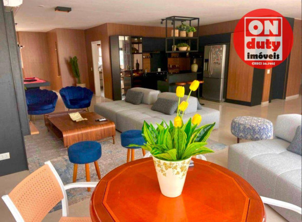Cobertura com 4 Quartos à Venda, 340 m² em Pitangueiras - Guarujá