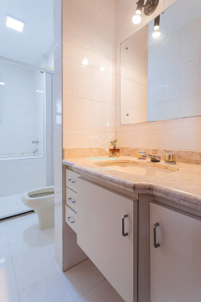 Imagem Apartamento com 3 Quartos à Venda, 184 m² em Aclimação - São Paulo Imagem Apartamento com 3 Quartos à Venda, 184 m² em Aclimação - São Paulo