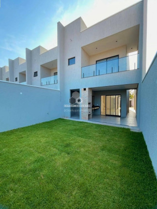 Imagem Casa com 4 Quartos à Venda, 151 m² em Centro - Eusébio Imagem Casa com 4 Quartos à Venda, 151 m² em Centro - Eusébio