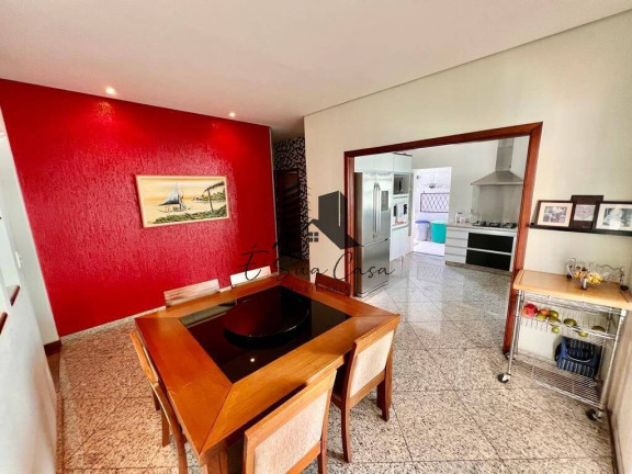 Imagem Casa com 3 Quartos à Venda, 360 m² em Três Barras - Contagem