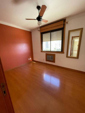 Imagem Apartamento com 3 Quartos à Venda, 87 m² em Passo Da Areia - Porto Alegre