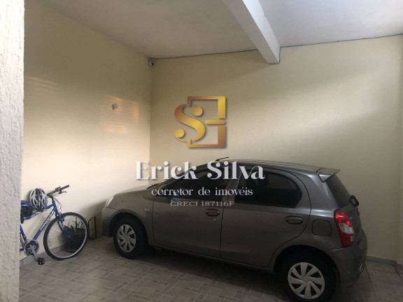 Imagem Casa com 3 Quartos à Venda, 210 m² em Vila Osasco - Osasco