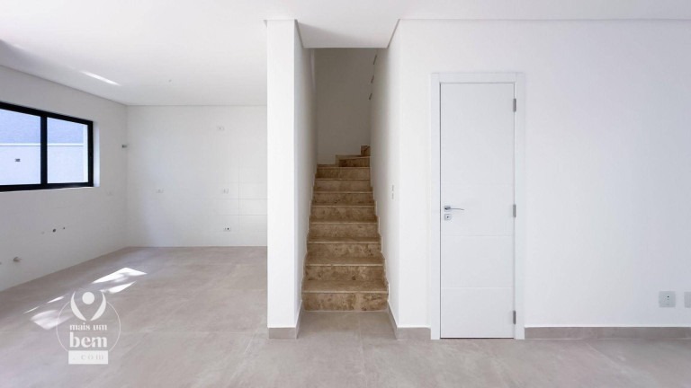 Imagem Sobrado com 3 Quartos à Venda, 142 m² em Boa Vista - Curitiba