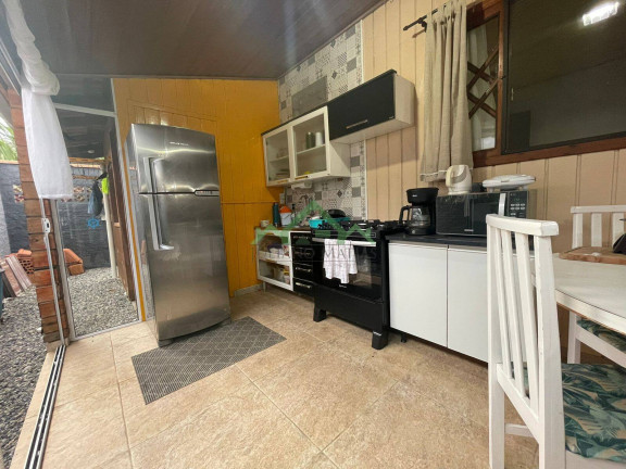 Imagem Casa com 3 Quartos à Venda, 334 m² em Salinas - Balneário Barra Do Sul