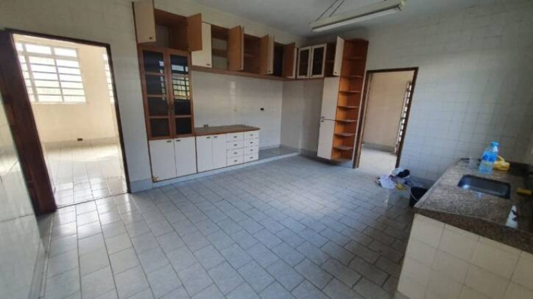 Imagem Sobrado com 2 Quartos à Venda, 813 m² em Centro - Taubaté