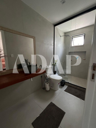 Imagem Casa com 3 Quartos à Venda, 167 m² em Vargem Pequena - Rio De Janeiro