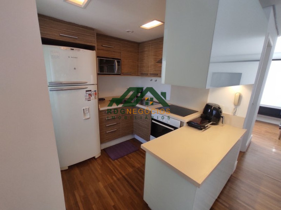 Apartamento com 1 Quarto para Alugar, 104 m² em Moema - São Paulo